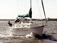 Com-Pac 35 Sailboat