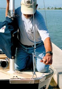 Com-Pac Sun Cat Mastendr System - tightening rig - Photo of Com-Pac Sun Cat sail boat