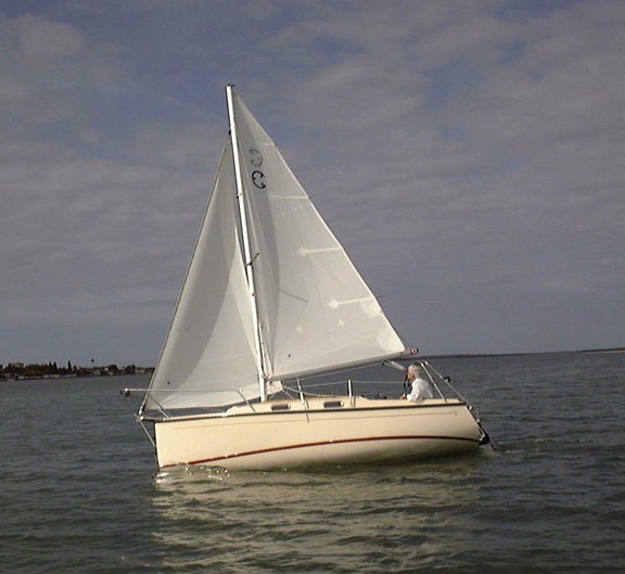 Com-Pac Eclipse Pointing Upwind - Photo of Com-Pac Eclipse sail boat