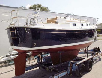 Com-Pac 27 On Trailer - Photo of Com-Pac 27/3 sail boat