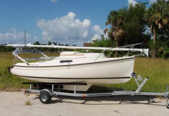 Legacy Side View - Photo of Com-Pac Legacy sail boat